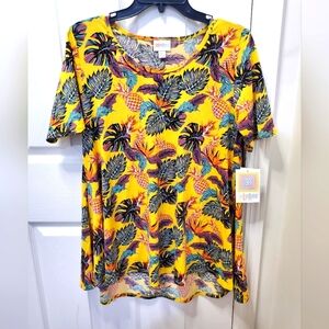 XS Lularoe Perfect T